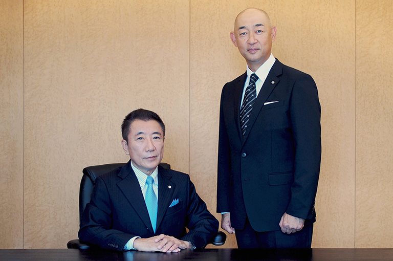 代表取締役会長と取締役社長